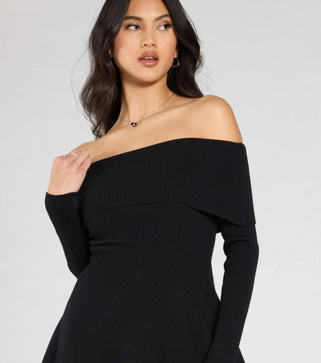 Chic Staple Ribbed Knit Skater Dress